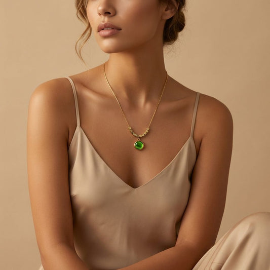 GREEN STONE PREMIUM ANTI TARNISH CHAIN NECKLACE WITH GOLDEN BEADS