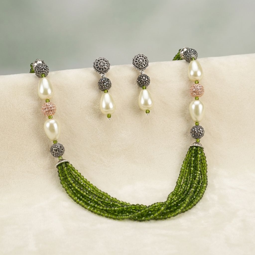 Mehendi Premium Pearls Necklace For Women