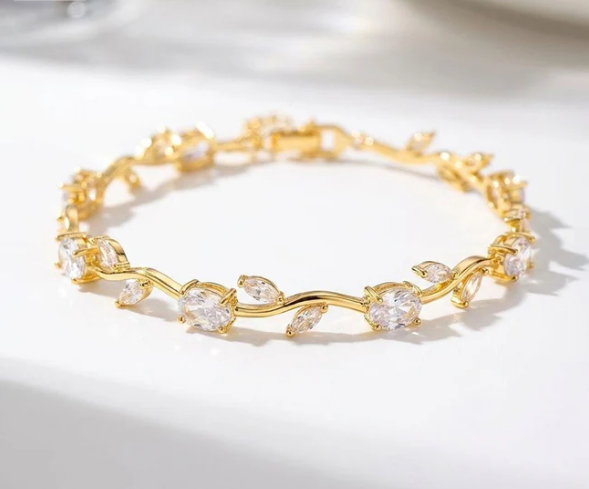 Premium Anti Tarnish Tulip Bracelet