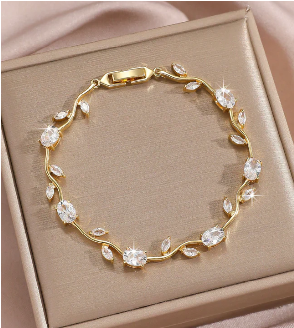 Premium Anti Tarnish Tulip Bracelet